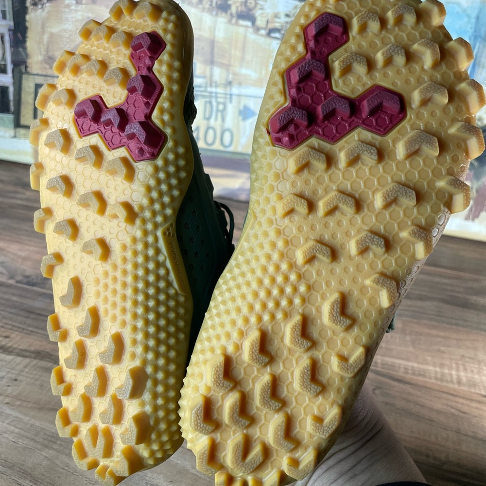 VIVOBAREFOOT womens shoes (36L) - Picture 6 of 8